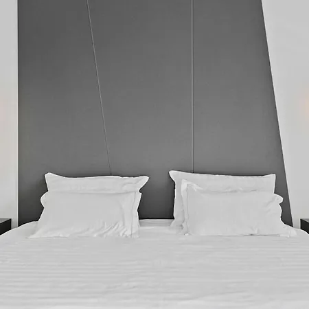 Freedom With Heated Pool And Tennis Court Vila Mala Cista