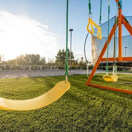 Freedom With Heated Pool And Tennis Court * Mala Cista