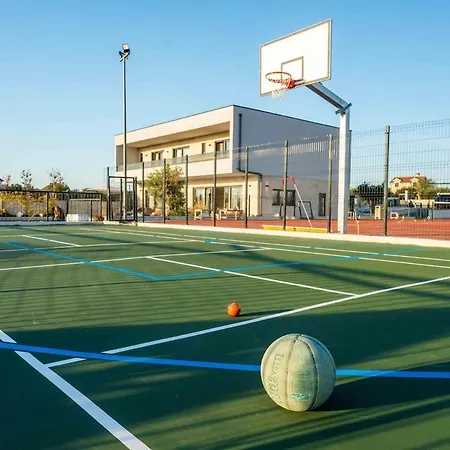 Villa Freedom With Heated Pool And Tennis Court *