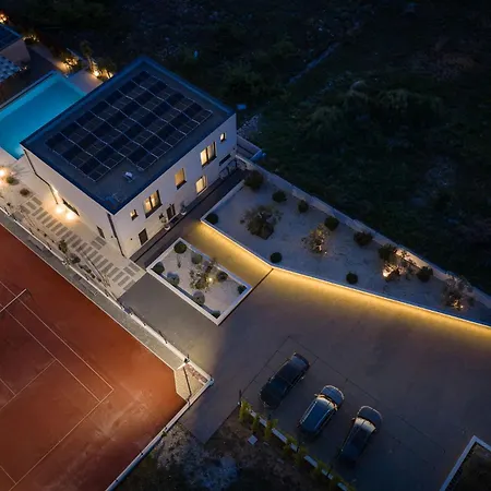 Freedom Villa